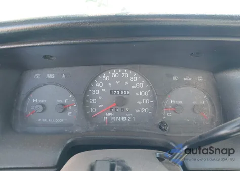 2004 Mercury Grand Marquis Ls z USA, uszkodzony, nr VIN 2MEFM75WX4X688650